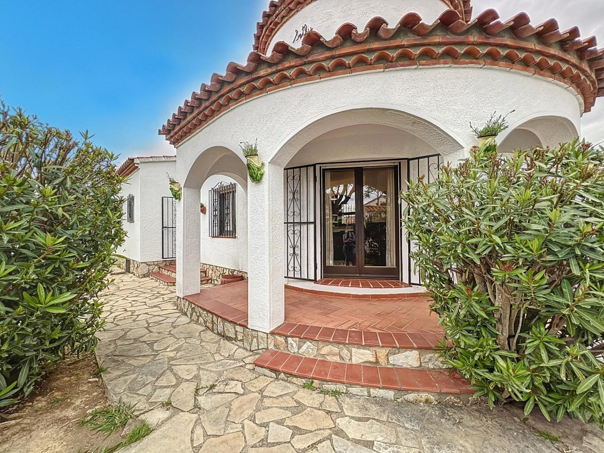 Requesens Villa Empuriabrava Exterior foto